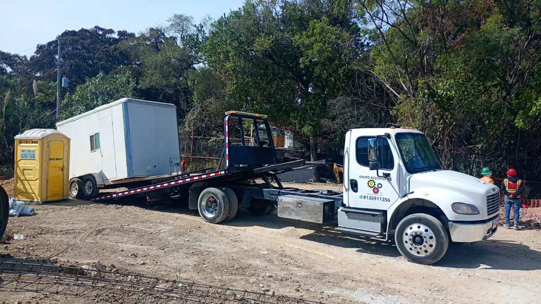 Grúa industrial en Monterrey